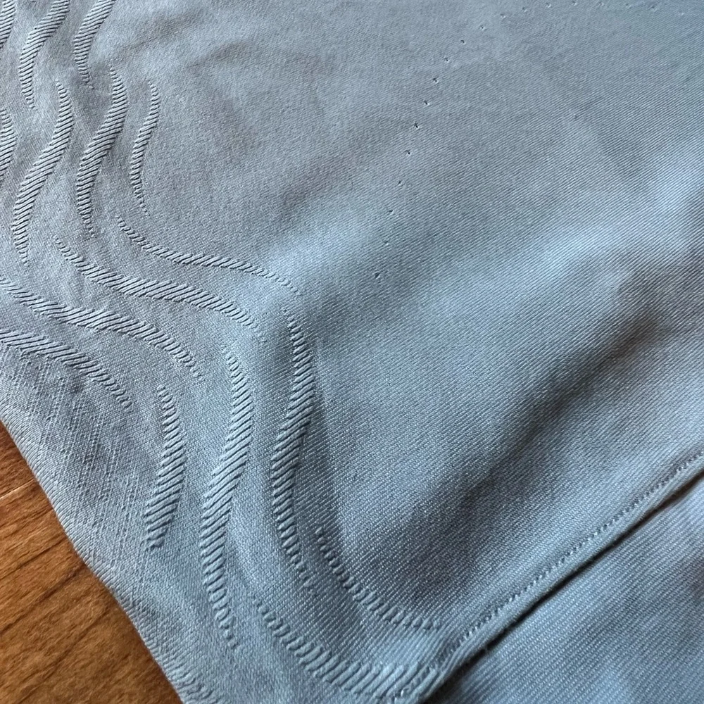 Lululemon In Focus Running Top - Picture 4 of 6